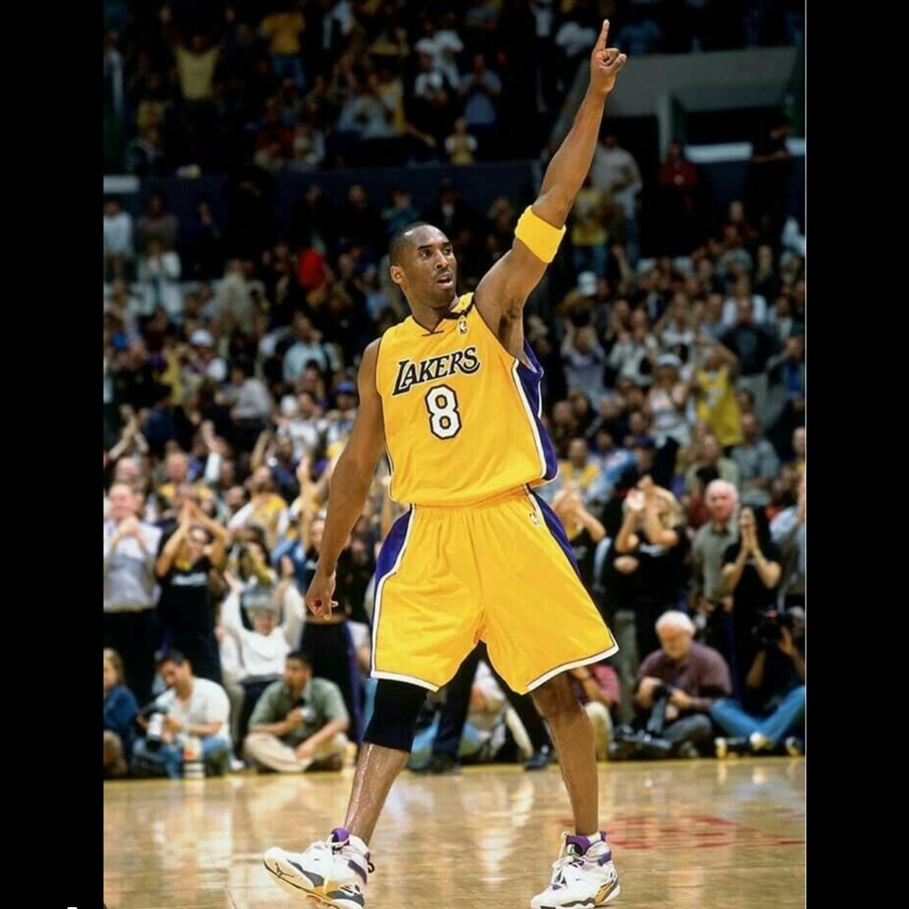 🛑UNAVAILABLE 🛑 Lakers BRYANT Jersey Bundle - Picture 2 of 15